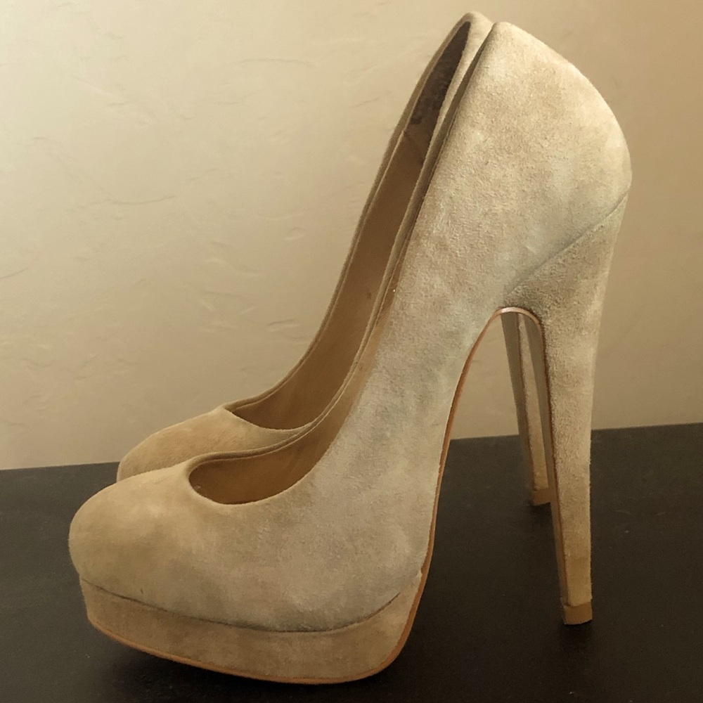 ALDO nude high heels size 5 BRAND NEW